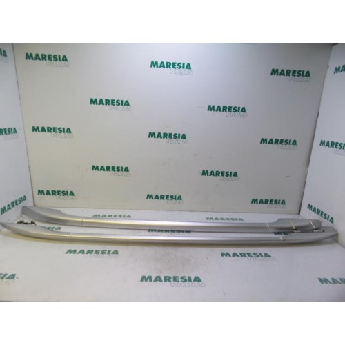 Peugeot - 407 - Roof rail kit