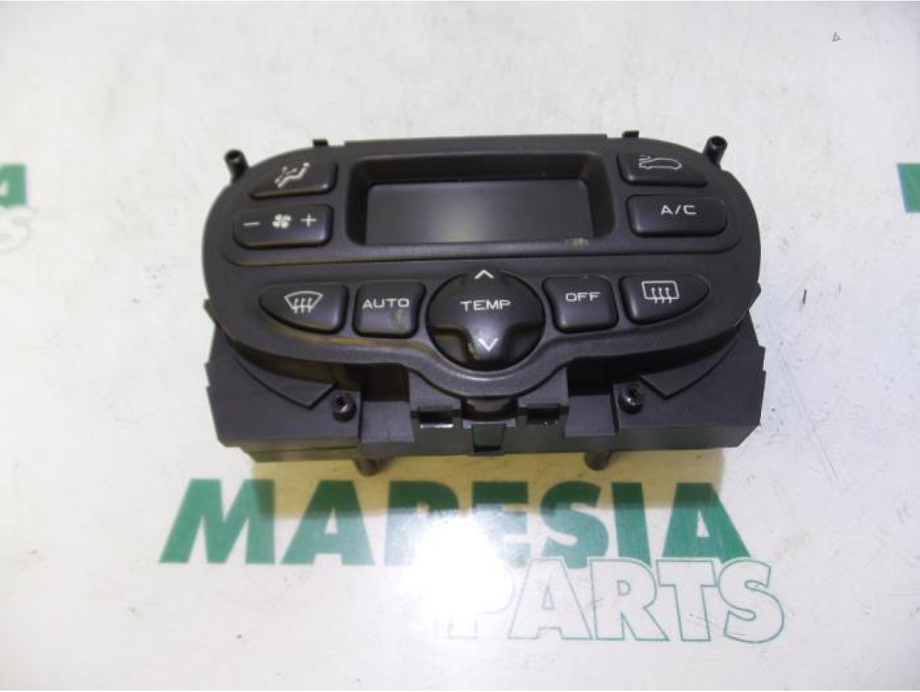 Peugeot - 206 - Heater control panel