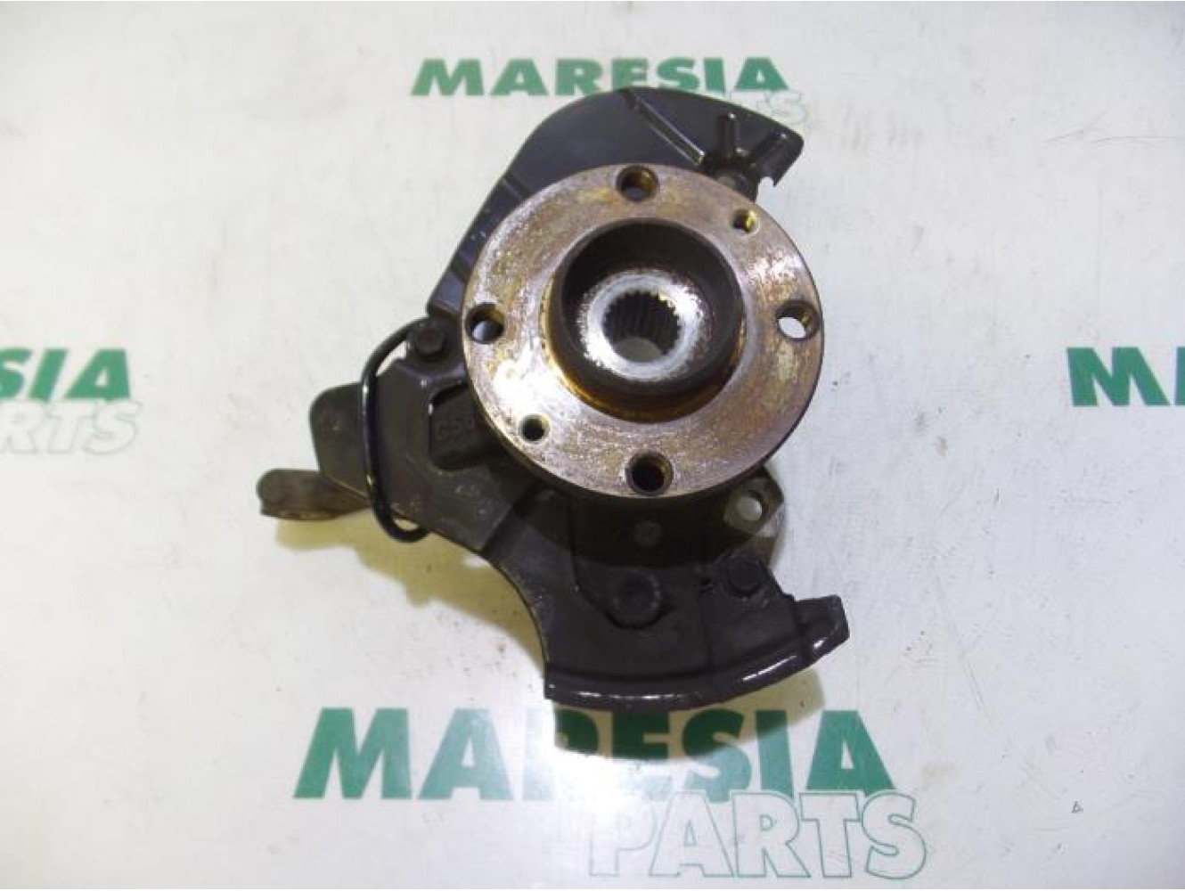 Fiat - Panda - Knuckle, front right