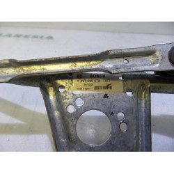 Peugeot - 206 - Wiper mechanism