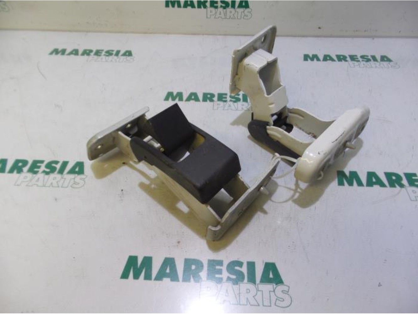 Citroen - Jumpy - Tailgate hinge