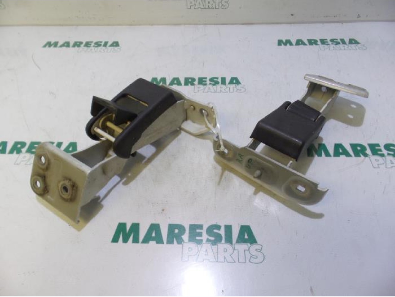 Citroen - Jumpy - Tailgate hinge