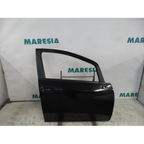 Fiat - Punto - Front door 4-door, right