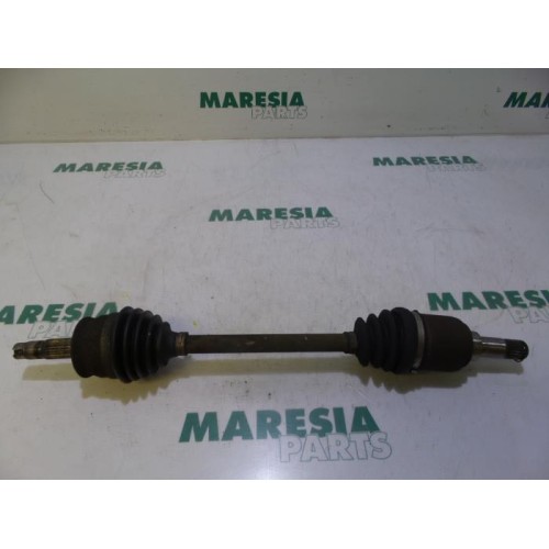 Fiat - Panda - Aandrijfas links-voor