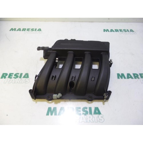 Renault - Clio - Intake manifold