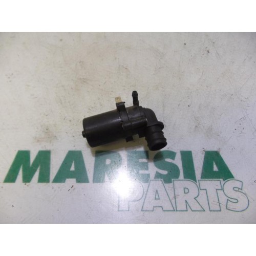 Peugeot - 205 - Scheibensprüherpumpe vorne