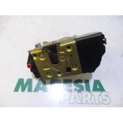 Peugeot - 307 - Rear door mechanism 4-door, right