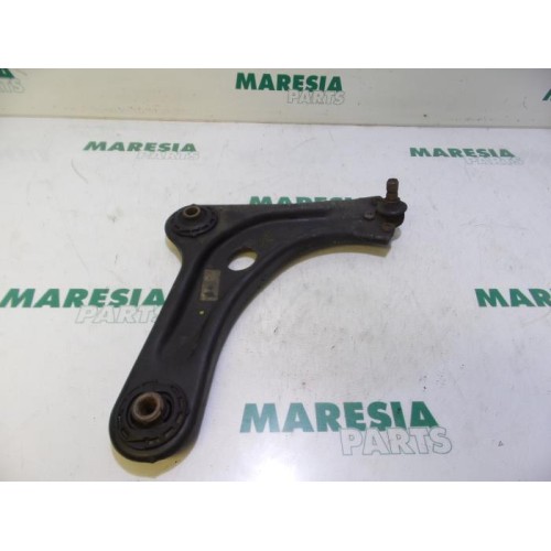 Peugeot - 1007 - Front lower wishbone, right