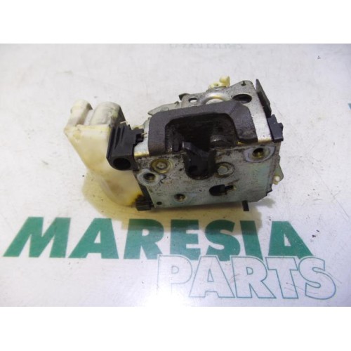 Fiat - Punto - Door lock mechanism 2-door, right