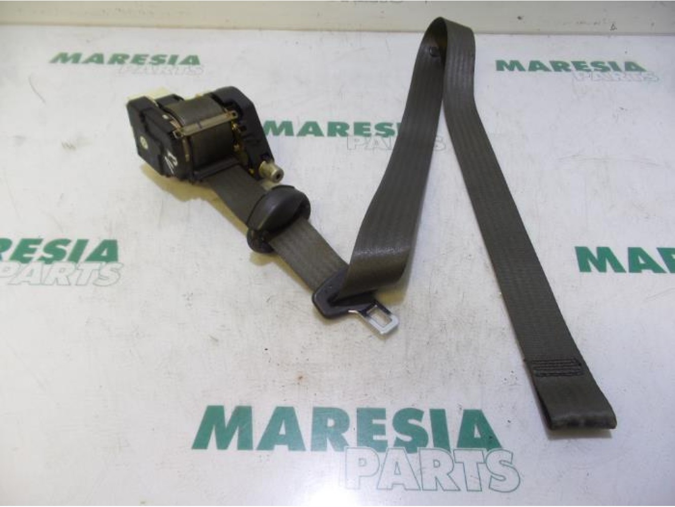 Fiat - Punto - Front seatbelt, right