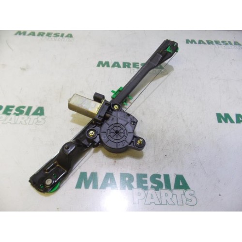 Fiat - Punto - Window mechanism 2-door, front right