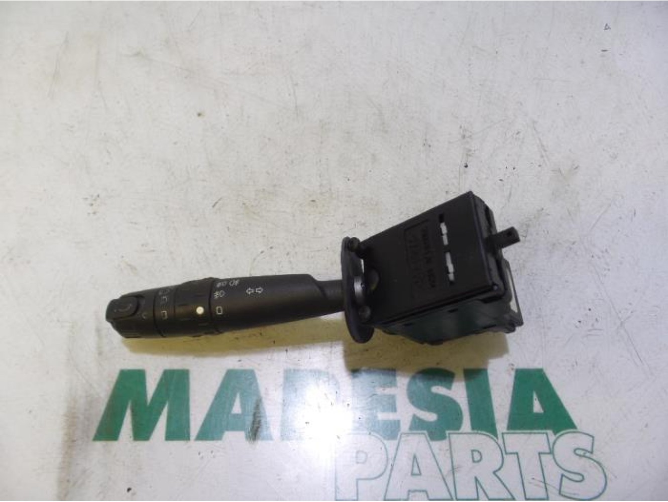 Citroen - Picasso - Indicator switch
