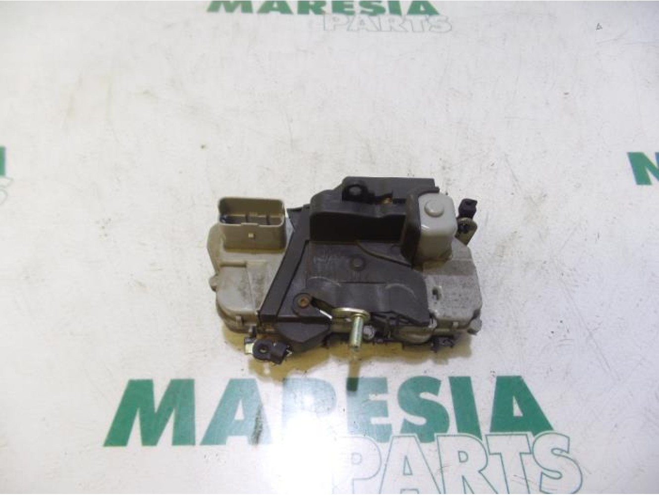 Citroen - Picasso - Front door lock mechanism 4-door, right