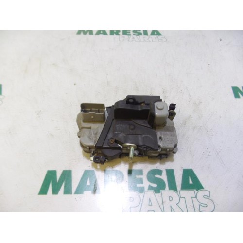 Citroen - Picasso - Front door lock mechanism 4-door, right