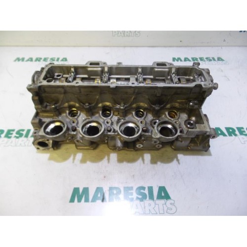Peugeot - 207 - Cylinder head