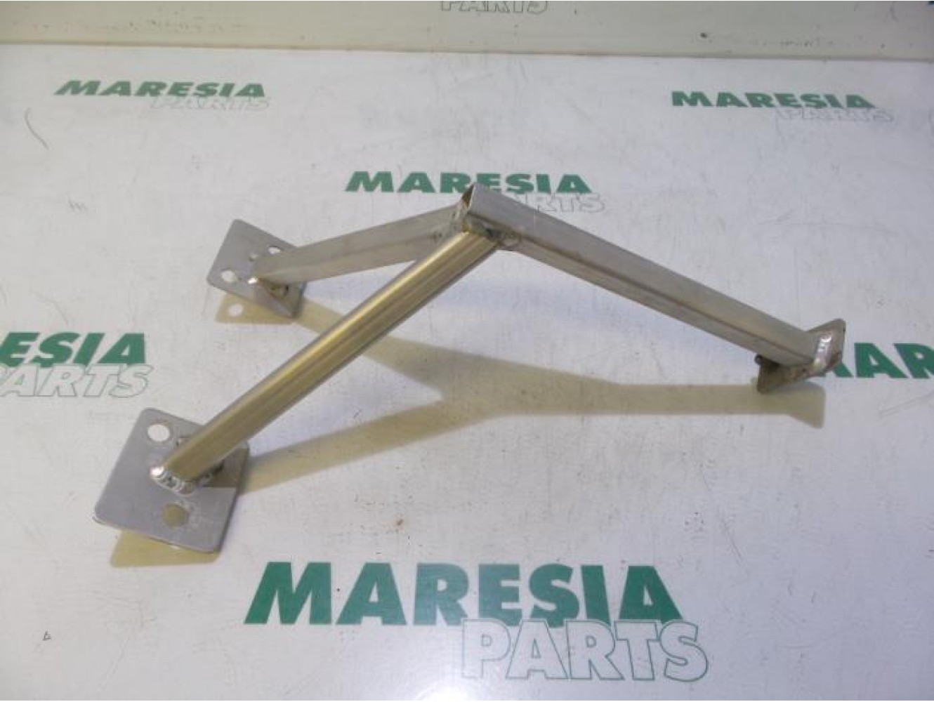 Alfa Romeo - 4C - Rear bumper frame