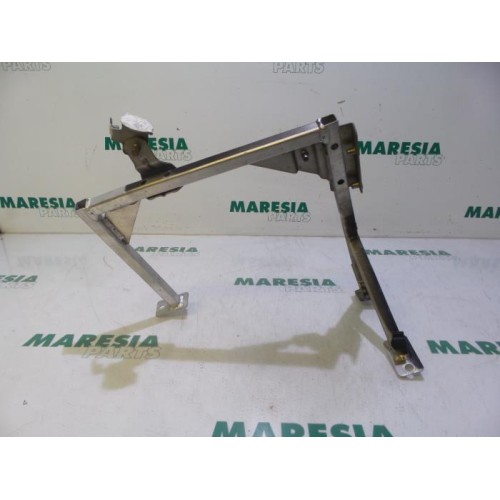 Alfa Romeo - 4C - Side skirt, left