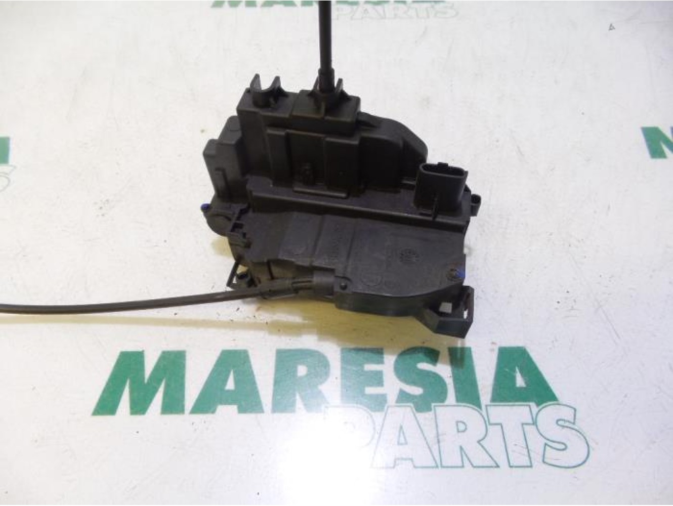 Renault - Clio - Front door lock mechanism 4-door, right
