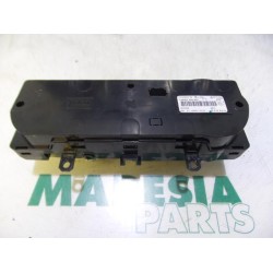 Renault - Captur - Panneau de commandes chauffage