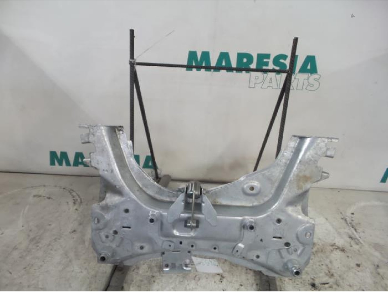 Renault - Captur - Subframe