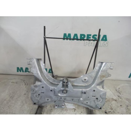 Renault - Captur - Subframe