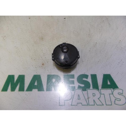 Renault - Megane Scenic - Rain sensor