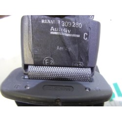 Renault - Megane Scenic - Rear seatbelt, centre