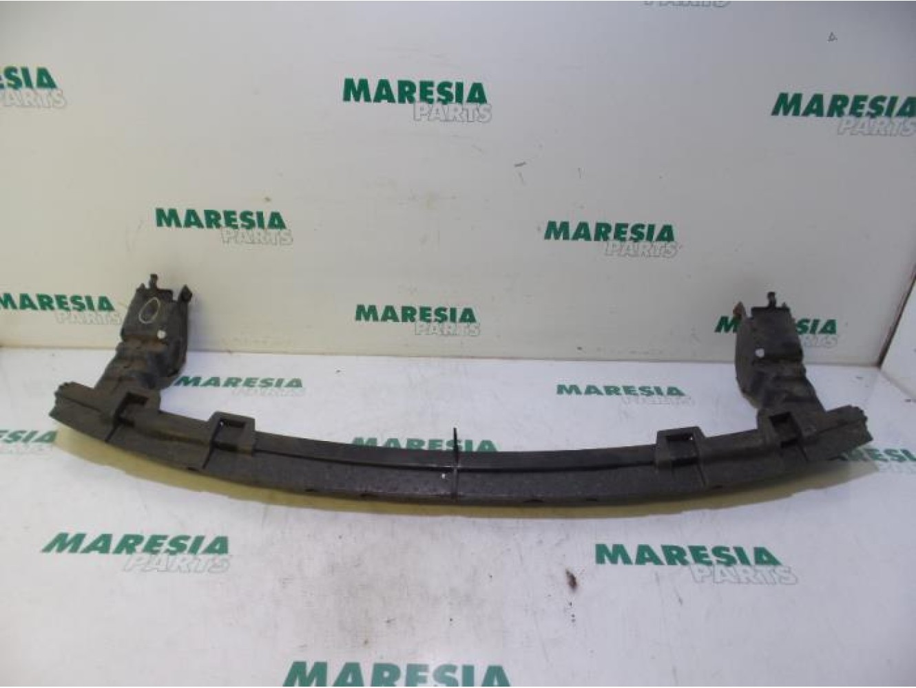 Citroen - C8 - Front bumper frame