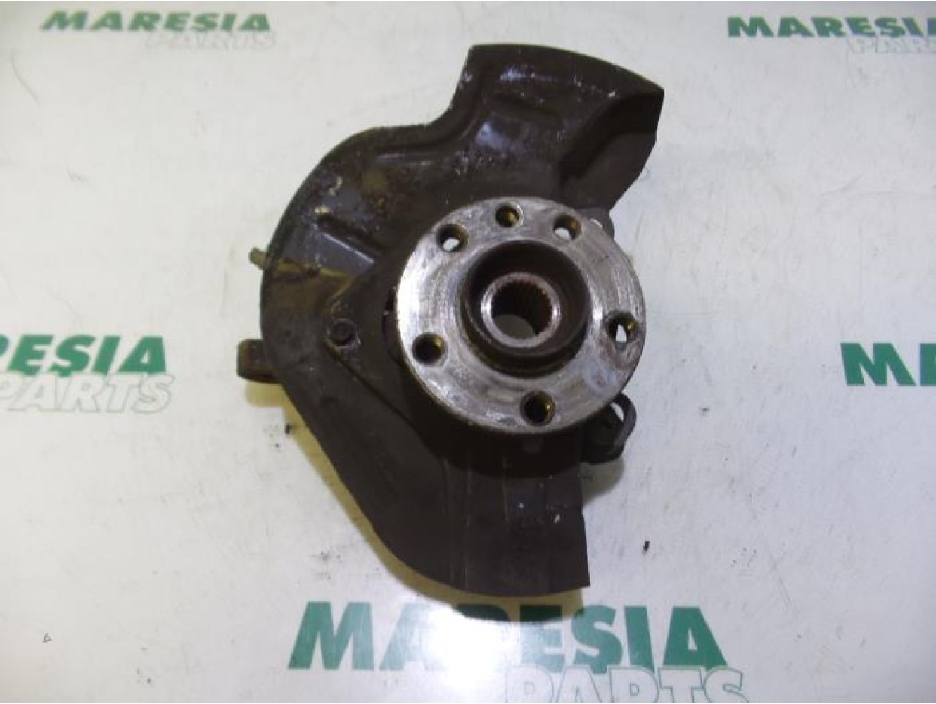 Citroen - C8 - Knuckle, front right
