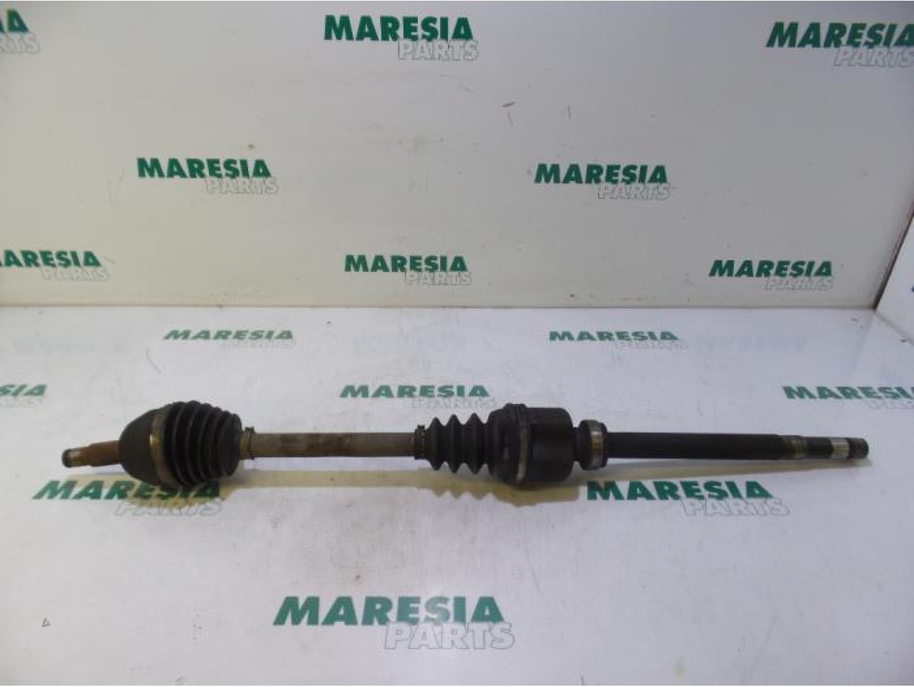 Citroen - C8 - Front drive shaft, right