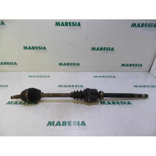 Citroen - C8 - Front drive shaft, right