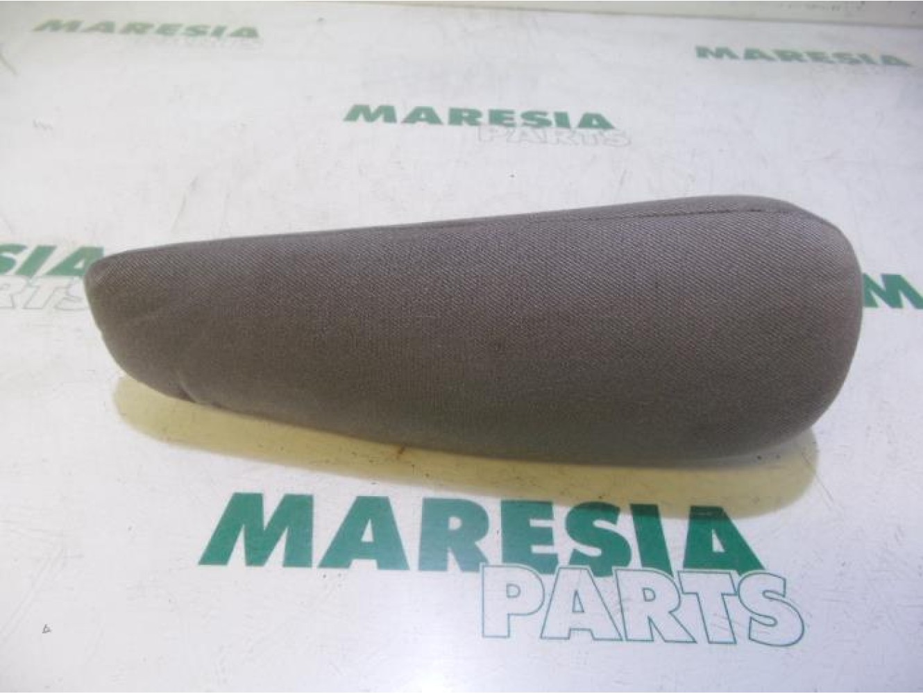 Citroen - C3 - Armrest