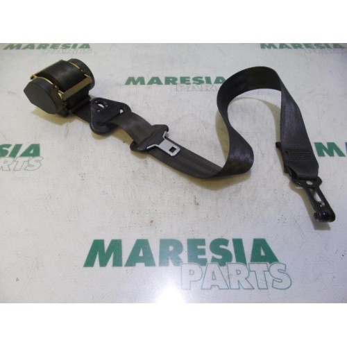 Citroen - C8 - Sicherheitsgurt links hinten