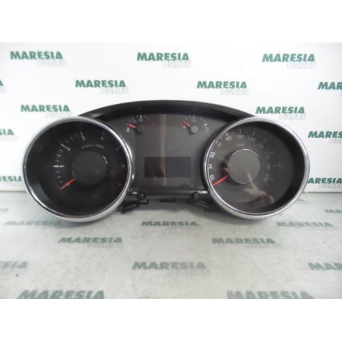 Peugeot - 5008 - Instrument panel