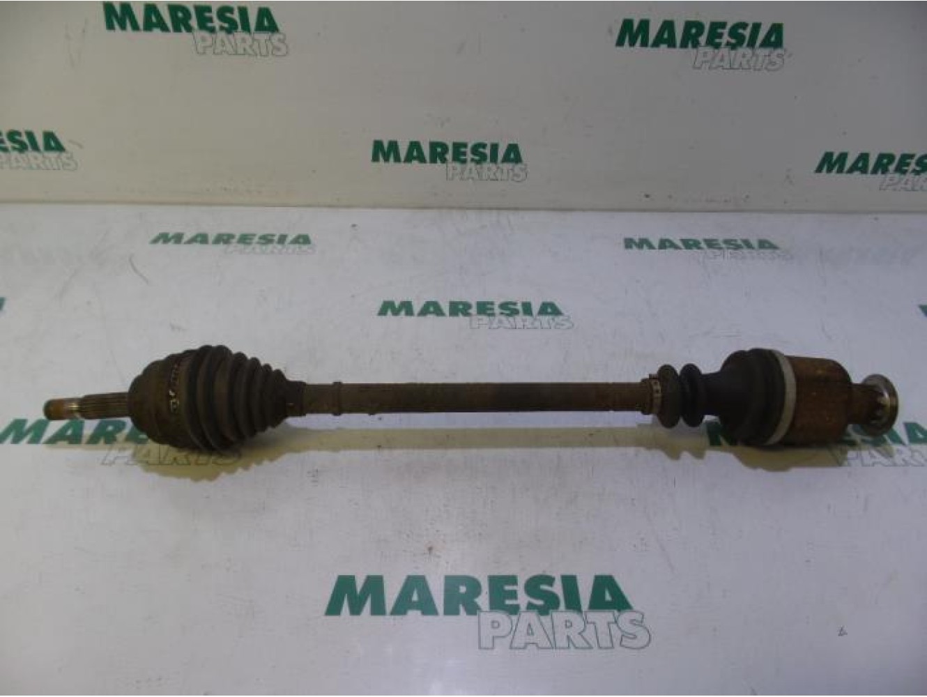 Renault - Kangoo - Front drive shaft, right