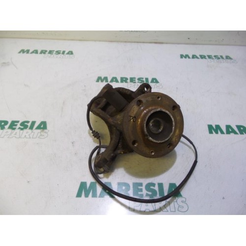 Citroen - Pluriel - Knuckle, front right