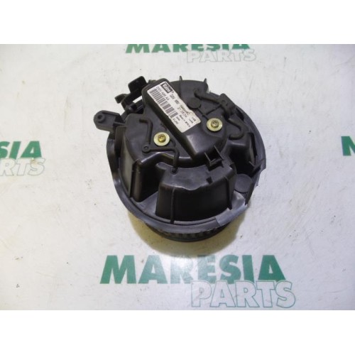 Citroen - Pluriel - Heating and ventilation fan motor