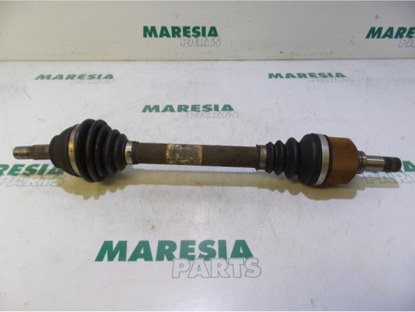 Peugeot - 5008 - Arbre de transmission avant gauche