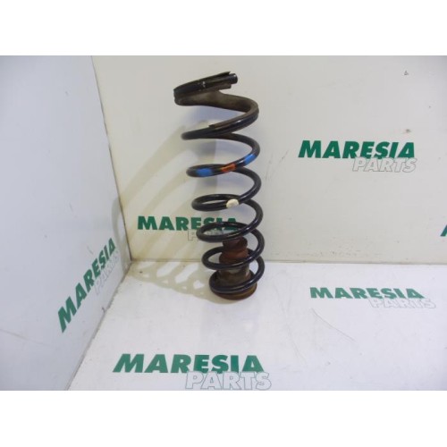Peugeot - 5008 - Rear coil spring