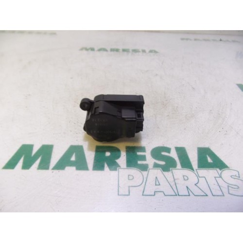 Peugeot - 5008 - Heater valve motor