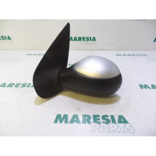 Peugeot - 206 - Wing mirror, left