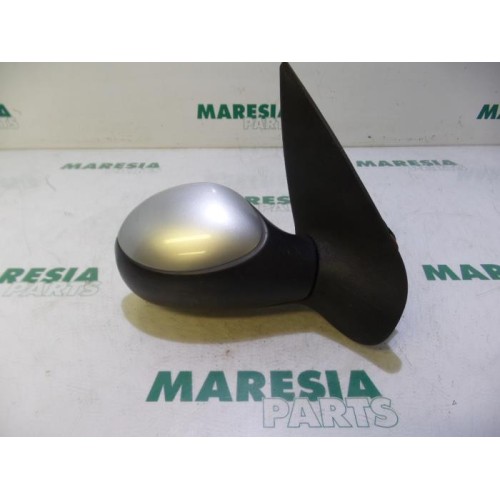 Peugeot - 206 - Wing mirror, right