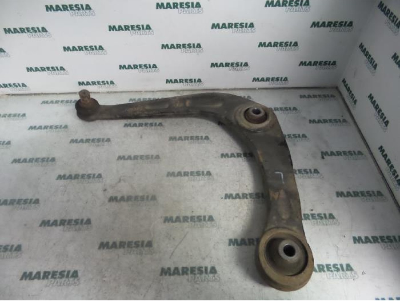 Peugeot - 206 - Querlenker unten links vorne