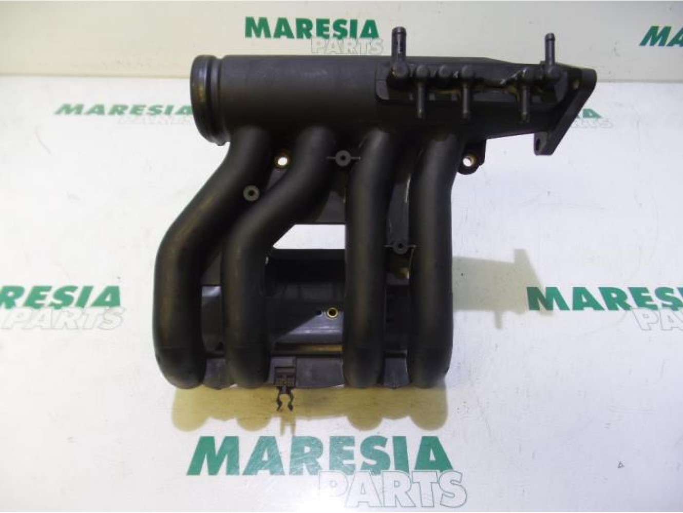 Renault - Kangoo - Intake manifold