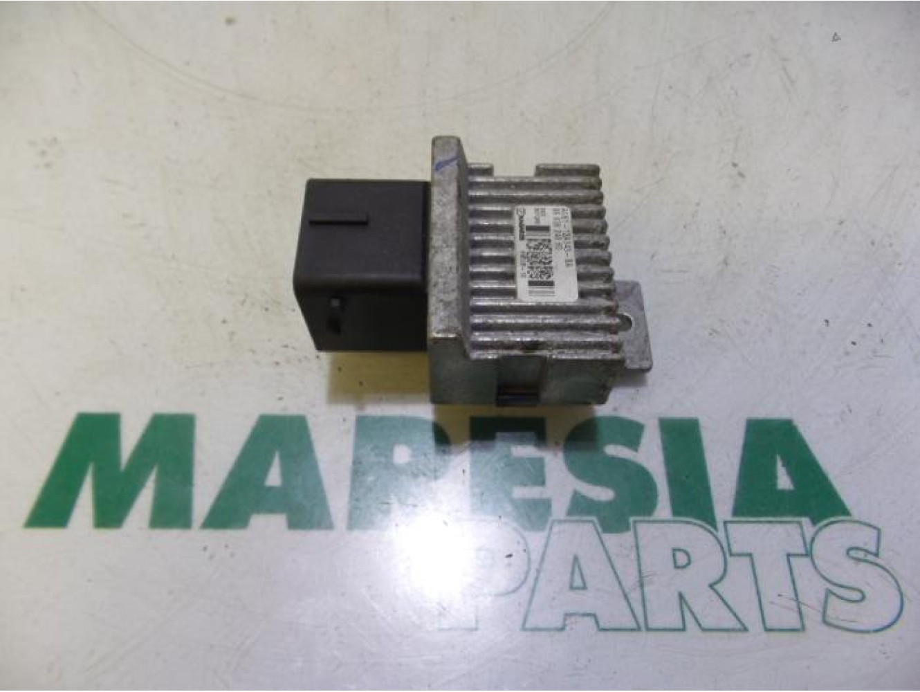 Peugeot - Partner - Glow plug relay