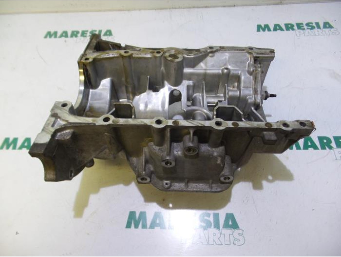Renault - Megane Scenic - Sump