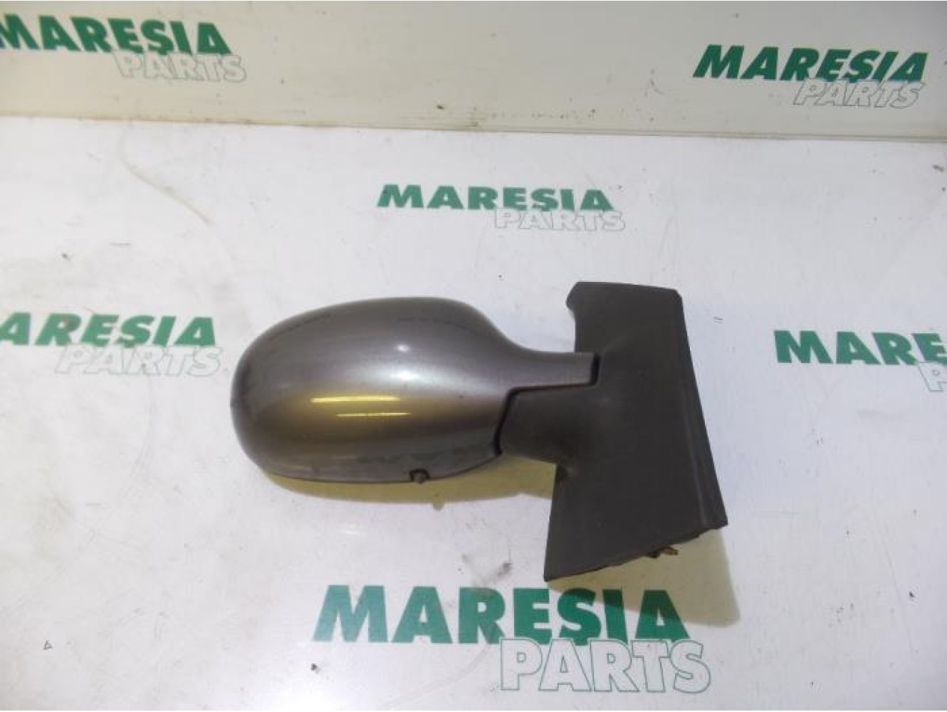 Renault - Megane Scenic - Wing mirror, right