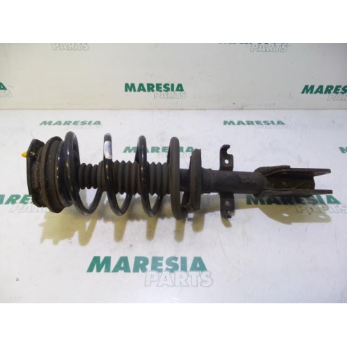 Renault - Espace - Front shock absorber rod, left
