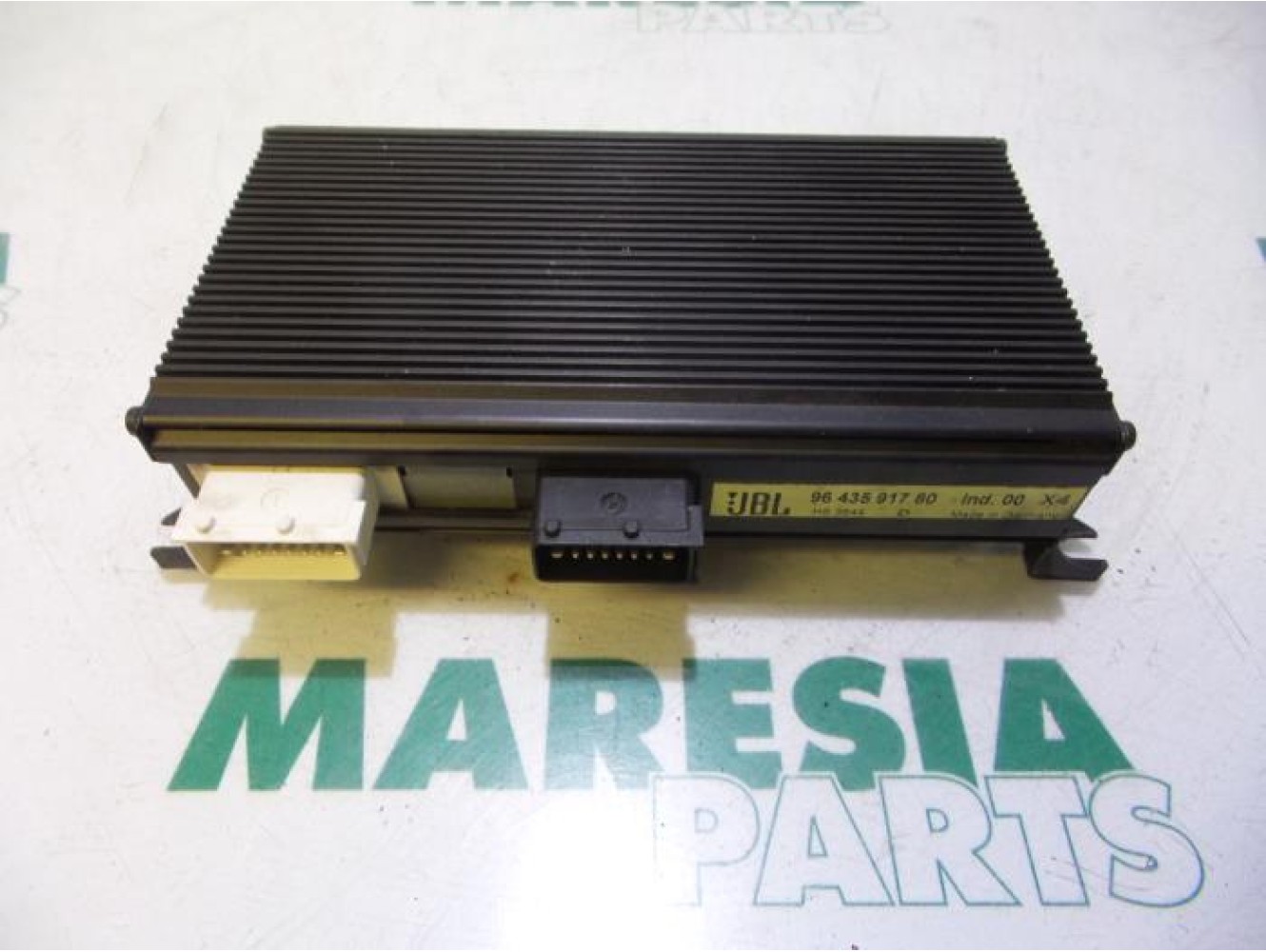 Citroen - C5 - Radio amplifier