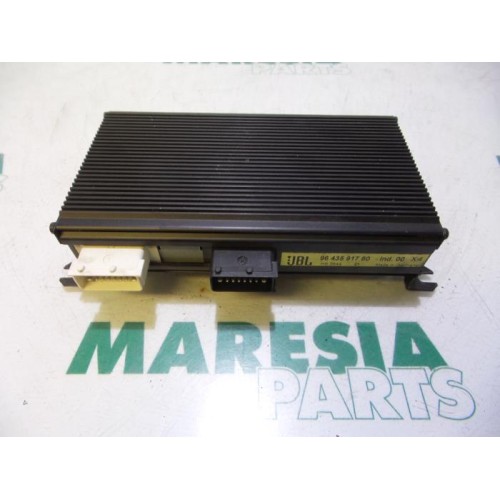 Citroen - C5 - Radio amplifier